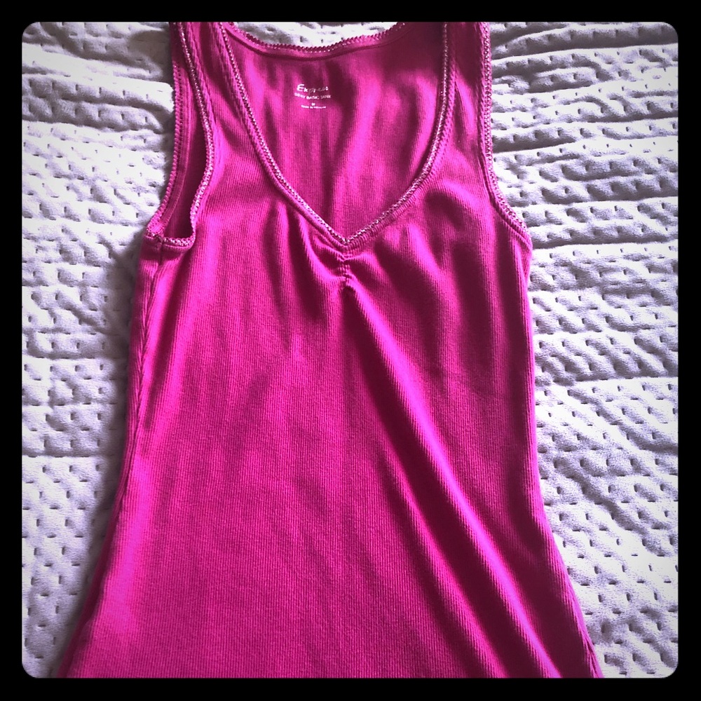🔴6 for $20🔴Express Sleeveless Top!